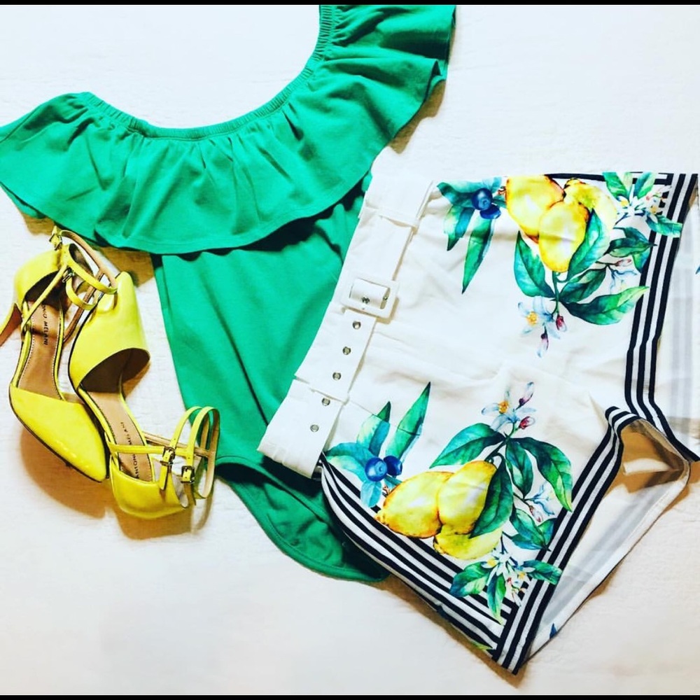 Lemon Print Shorts